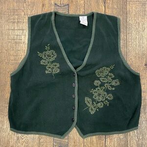 ✨LOCAL SALE✨Cottagecore Vintage Sears Green Sweater Vest